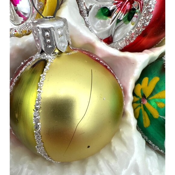 Hand-Decorated Glass Christmas Ornaments Box Set Of 8 With Glitter Accents & Fes - Picture 5 of 7